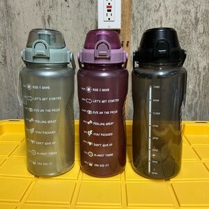 Mainstays 64 oz Plastic Bottle Flip Lock Lid Straw Handle Green Purple Black